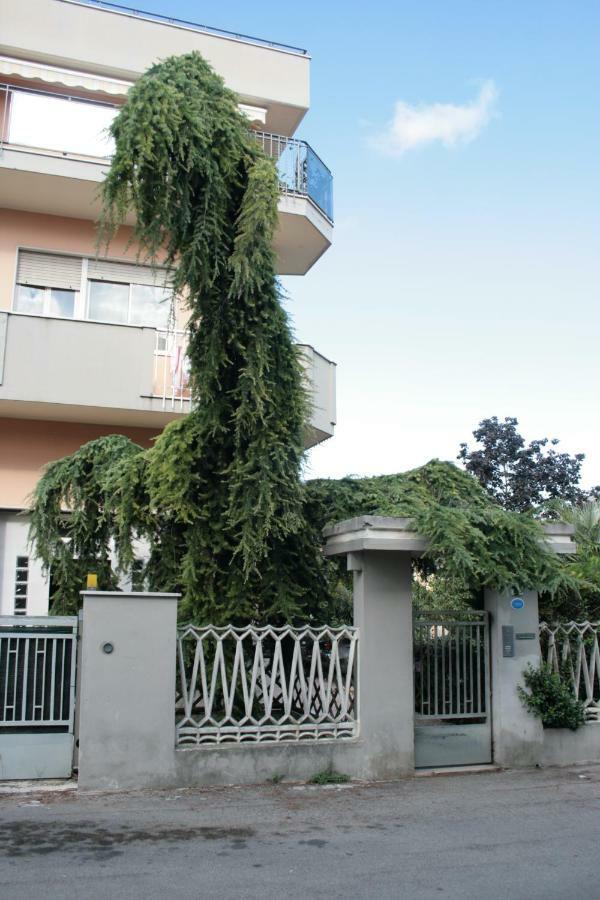 Tavernetta Jolie Apartment Pescara Exterior photo